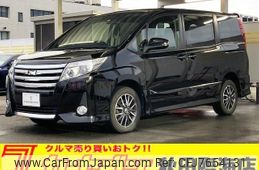 toyota noah 2014 -TOYOTA--Noah DBA-ZRR85W--ZRR85-0001375---TOYOTA--Noah DBA-ZRR85W--ZRR85-0001375-