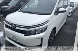 toyota voxy 2014 CFJ1549520