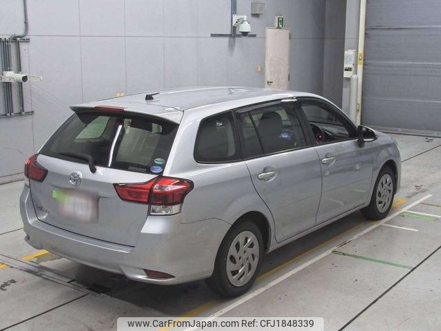 toyota corolla-fielder 2018 CFJ1848339 image 2