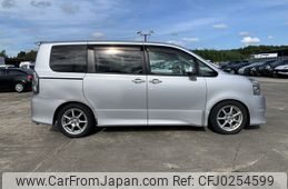 toyota voxy 2008 NIKYO_WC55476