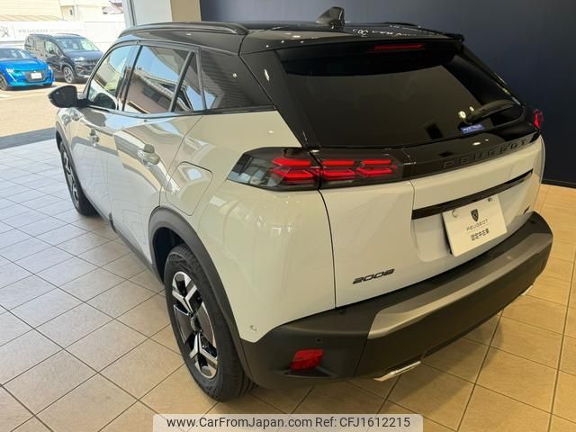 peugeot 2008 2025 CFJ1612215 image 2