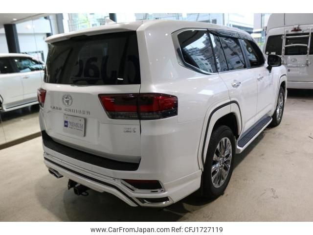 toyota land-cruiser 2024 CFJ1727119 image 2