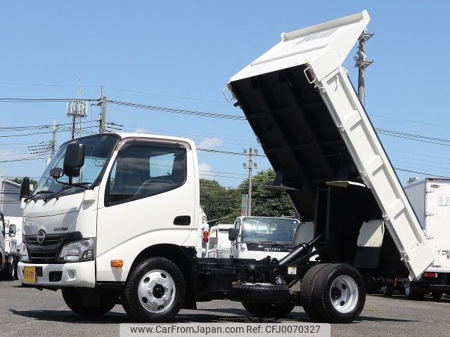 hino dutro 2017 -HINO--Hino Dutoro TPG-XZU620T--0013132---HINO--Hino Dutoro TPG-XZU620T--0013132- image 1