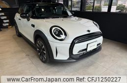 mini mini-others 2024 quick_quick_XR15MW_WMW32DH0002V58547