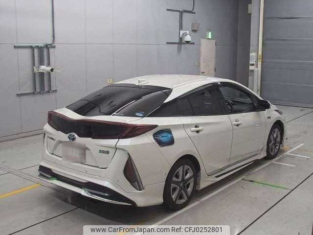 toyota prius-phv 2018 -TOYOTA--Prius PHV DLA-ZVW52--ZVW52-3072280---TOYOTA--Prius PHV DLA-ZVW52--ZVW52-3072280- image 2