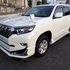 toyota land-cruiser-prado 2019 24433107 image 10