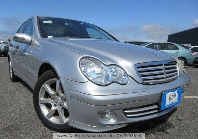 mercedes-benz c-class 2005 REALMOTOR_Y2024040396F-12 image 2