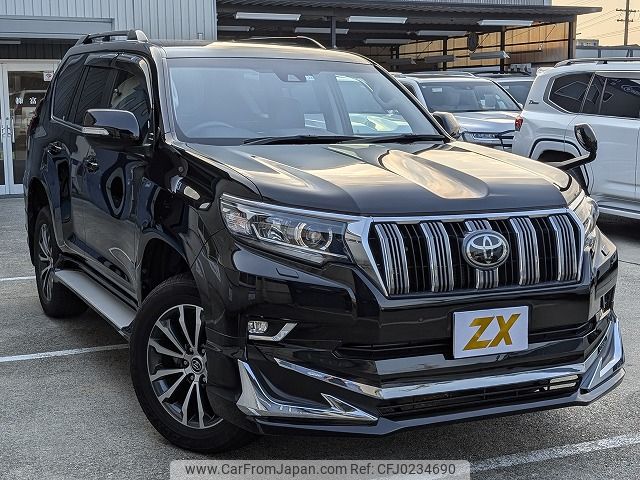 toyota land-cruiser-prado 2019 24940901 image 1