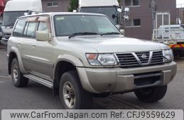 nissan safari 2000 24920206