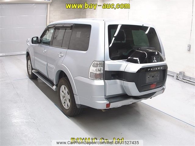 mitsubishi pajero 2017 CFJ1527435 image 2