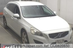 volvo v60 2013 -VOLVO--Volvo V60 FB4164T-D1123618---VOLVO--Volvo V60 FB4164T-D1123618-