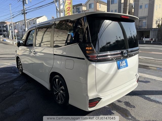 toyota voxy 2022 -TOYOTA--Voxy 6AA-ZWR90W--ZWR90-0032612---TOYOTA--Voxy 6AA-ZWR90W--ZWR90-0032612- image 2