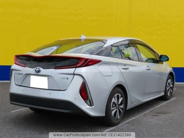 toyota prius-phv 2021 -TOYOTA--Prius PHV 6LA-ZVW52--ZVW52-3207597---TOYOTA--Prius PHV 6LA-ZVW52--ZVW52-3207597- image 2