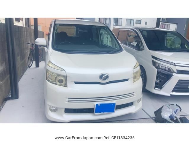toyota voxy 2008 -TOYOTA--Voxy DBA-ZRR70W--ZRR70-0137218---TOYOTA--Voxy DBA-ZRR70W--ZRR70-0137218- image 1