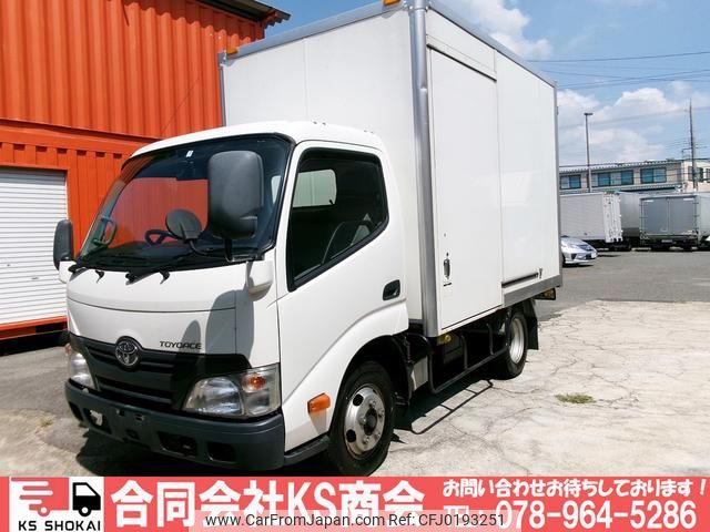 toyota toyoace 2015 GOO_NET_EXCHANGE_0702161A30240910W002 image 1