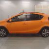 toyota aqua 2017 CFJ1684239 image 9