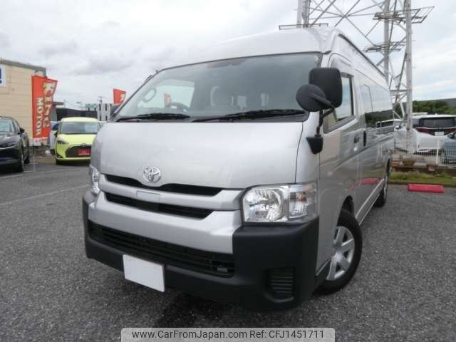 toyota hiace-commuter 2020 CFJ1451711 image 1
