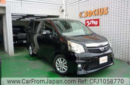 toyota noah 2011 -TOYOTA--Noah ZRR70W--ZRR70W-0422154---TOYOTA--Noah ZRR70W--ZRR70W-0422154-