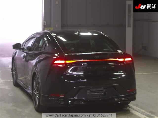 toyota prius 2023 CFJ1627741 image 2