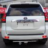 toyota land-cruiser-prado 2019 24232703 image 4