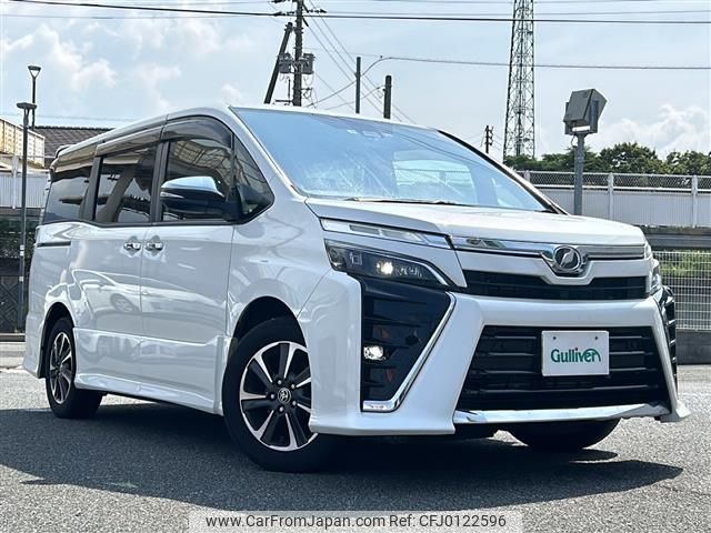 toyota voxy 2019 -TOYOTA--Voxy DBA-ZRR80W--ZRR80-0547252---TOYOTA--Voxy DBA-ZRR80W--ZRR80-0547252- image 1