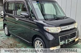 daihatsu tanto 2010 CFJ1795664