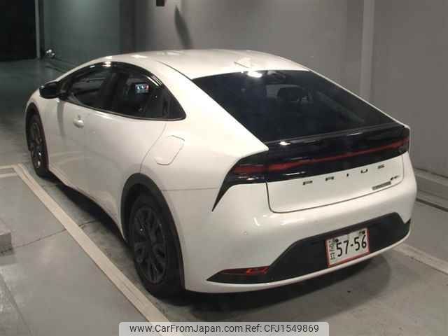 toyota prius 2023 CFJ1549869 image 2