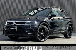 volkswagen tiguan 2018 CFJ1876070