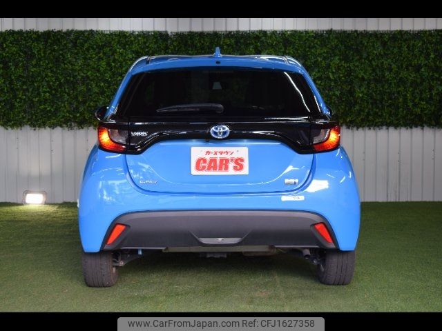 toyota yaris 2023 CFJ1627358 image 2