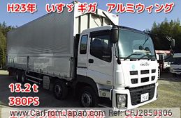isuzu giga 2011 CFJ2850306