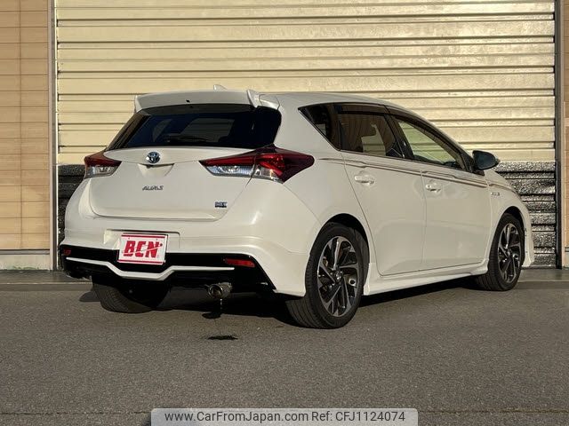 toyota auris 2017 -TOYOTA--Auris DAA-ZWE186H--ZWE186-1006646---TOYOTA--Auris DAA-ZWE186H--ZWE186-1006646- image 2
