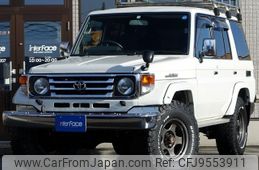 希少品 レトロ ヴィンテージ 90年代 Turbo King no 899B 2000 Toyota Land Cruiser 70 HZJ76K 4WD - Car Price $43,286