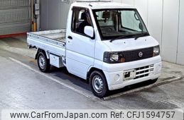 nissan clipper-truck 2004 CFJ1594757