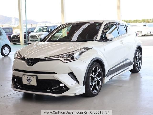 toyota c-hr 2018 -TOYOTA--C-HR DBA-NGX10--NGX10-2005127---TOYOTA--C-HR DBA-NGX10--NGX10-2005127- image 1