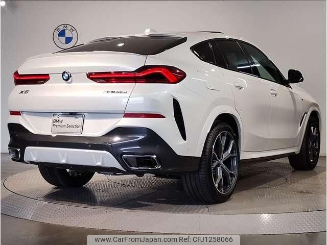 bmw x6 2023 quick_quick_3CA-12EY30S_WBA12EY0209T62372 image 2