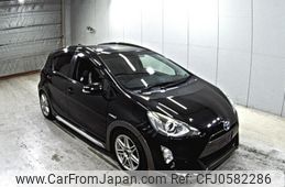 toyota aqua 2014 -TOYOTA--AQUA NHP10-6361096---TOYOTA--AQUA NHP10-6361096-