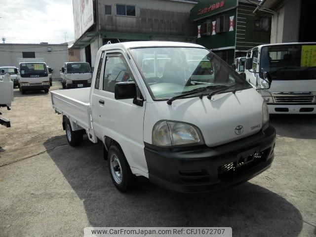 toyota townace-truck 2006 CFJ1672707 image 2