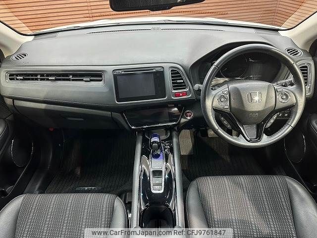 honda vezel 2015 -HONDA--VEZEL DAA-RU3--RU3-1074213---HONDA--VEZEL DAA-RU3--RU3-1074213- image 2