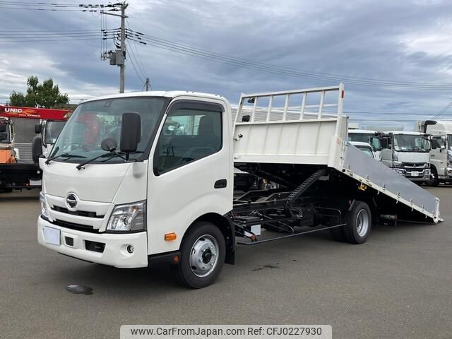 hino dutro 2023 -HINO--Hino Dutoro 2PG-XZU722M--XZU722-****335---HINO--Hino Dutoro 2PG-XZU722M--XZU722-****335- image 1