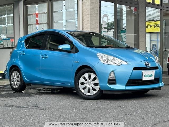 toyota aqua 2012 -TOYOTA--AQUA DAA-NHP10--NHP10-2045999---TOYOTA--AQUA DAA-NHP10--NHP10-2045999- image 1