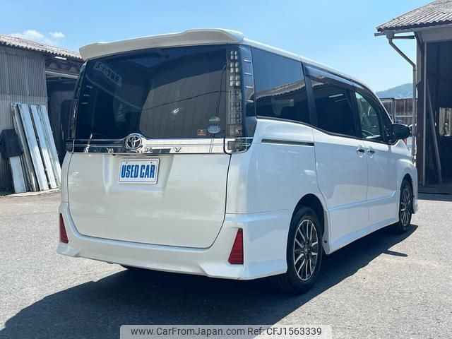 toyota voxy 2014 CFJ1563339 image 2