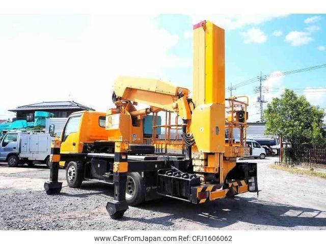 isuzu elf-truck 2008 CFJ1606062 image 2