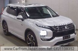mitsubishi outlander-phev 2023 -MITSUBISHI--Outlander PHEV 5LA-GN0W--GN0W-0311520---MITSUBISHI--Outlander PHEV 5LA-GN0W--GN0W-0311520-