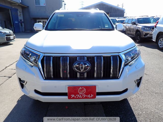 toyota land-cruiser-prado 2020 24631507 image 2