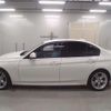 bmw 3-series 2017 quick_quick_LDA-8C20_WBA8C56030NU84440 image 10