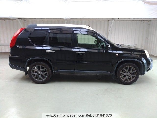 nissan x-trail 2013 CFJ1841370 image 2