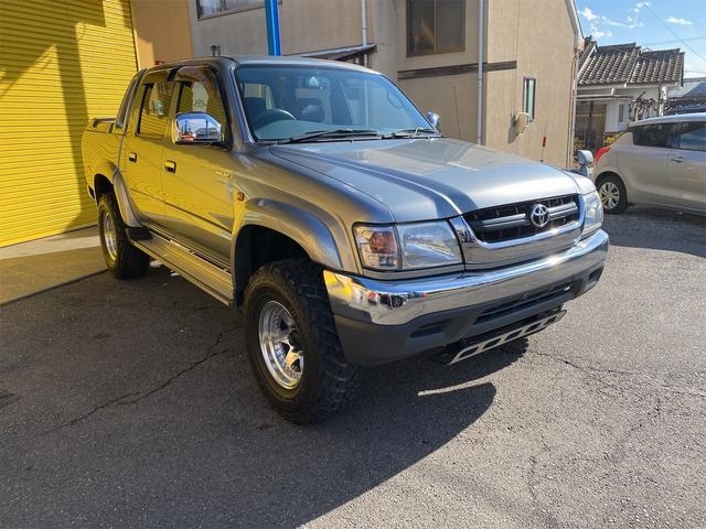 car_3499eba1-82e0-4f76-8e40-