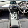 bmw 3-series 2017 GOO_JP_700050301430250528011 image 18