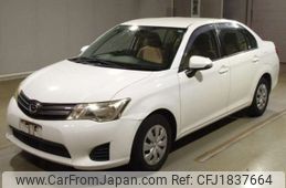 toyota corolla-axio 2012 CFJ1837664
