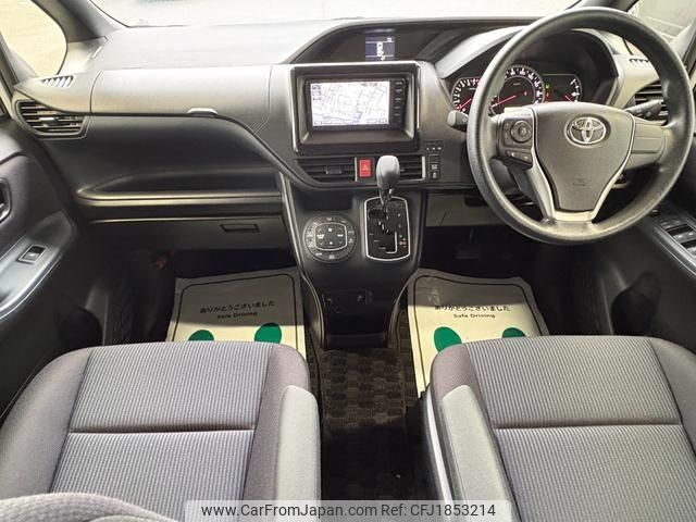 toyota voxy 2016 CFJ1853214 image 2